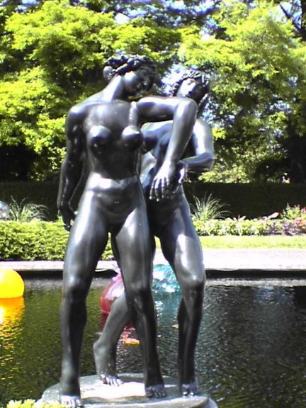 women-statue